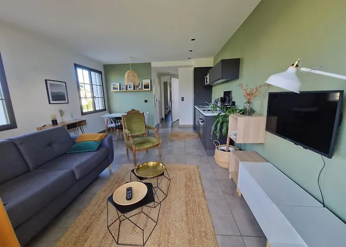 Apartment T2 Coeur Village Basque, Avec Terrasse, Artzamendi