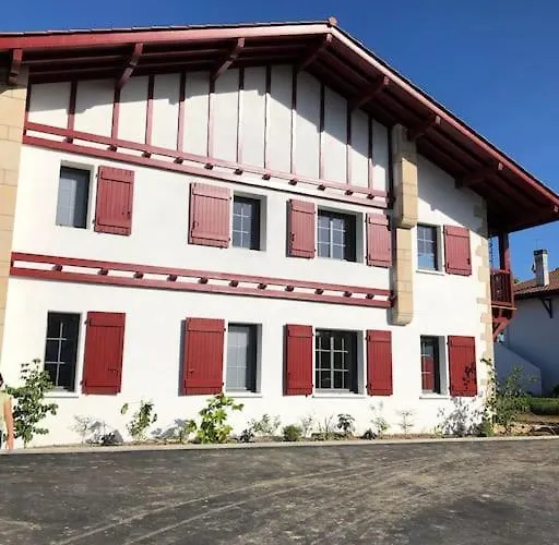 Apartment T2 Coeur Village Basque, Avec Terrasse, Artzamendi Larressore